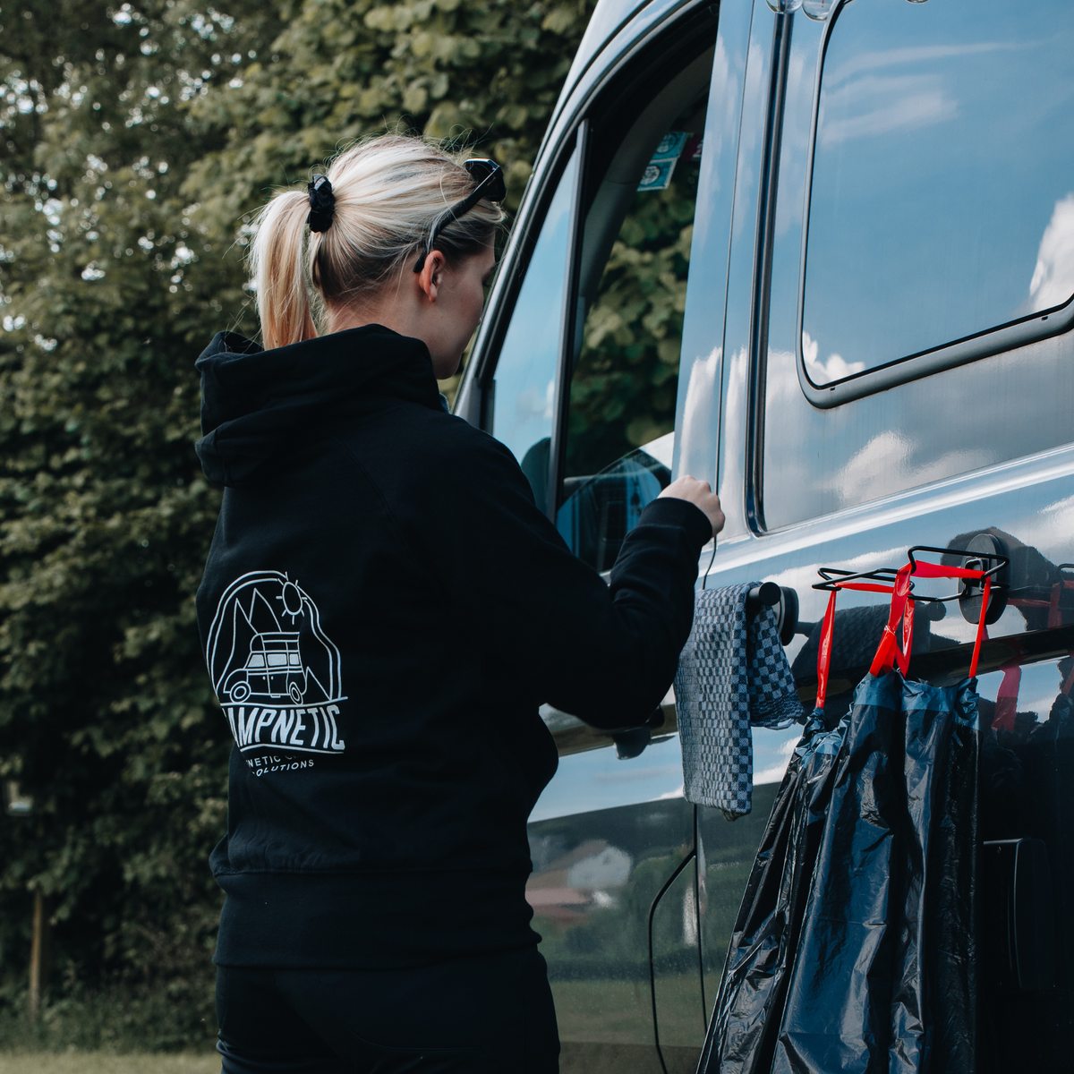 Campnetic Müllbeutelhalterung mit Magnet für Camper Vans